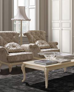 Florentia Sessel, Klassischer Sessel mit dekorativen Schnitzereien