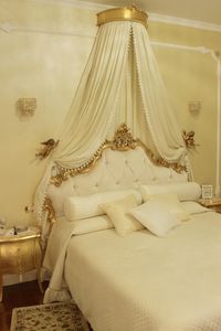 Luana classic, Klassisches getuftetes Bett