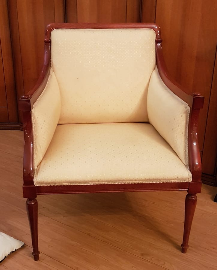Luxus Klassischer Sessel mit | Holzstruktur IDFdesign sichtbar