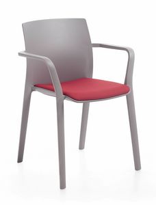 Klia imb, Stapelbarer Stuhl mit fester oder herausnehmbarer Polsterung