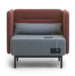 Around USB Sessel, Gepolsterter Sessel mit Elektrifizierung mit USB-Steckdosen