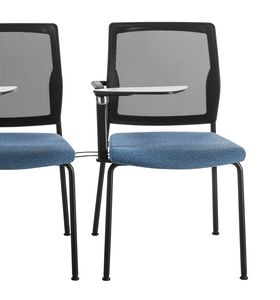 Q44 XL, Stuhl mit Netzrckenlehne, mit Schreibtablett