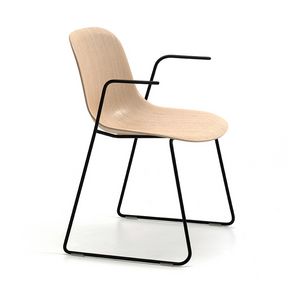 Mni Wood SL-AR, Stuhl mit Armlehnen und Schlittenfu