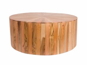 Remix 0499, Runder Tisch aus verschiedenen Holzarten